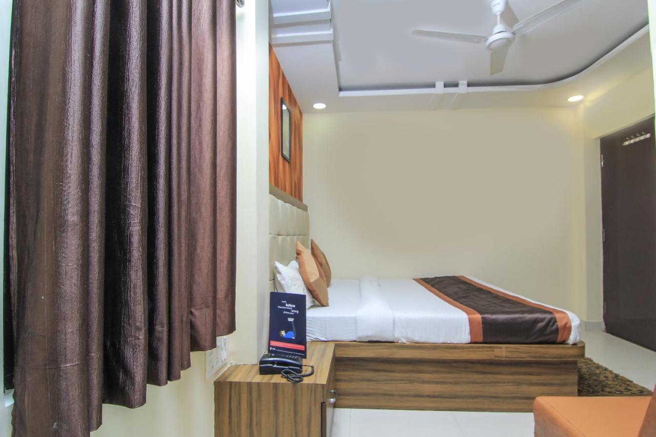 Oyo 8883 Hotel Comfort Zone Lucknow Ngoại thất bức ảnh