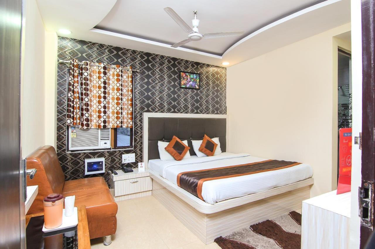 Oyo 8883 Hotel Comfort Zone Lucknow Ngoại thất bức ảnh